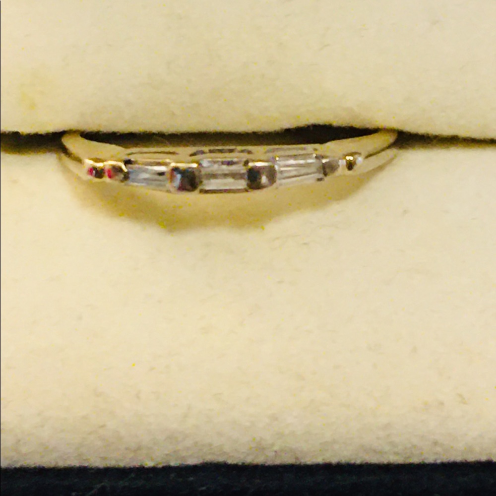 14k Solid White Gold & 3 Baguette Diamonds 💎 Ring